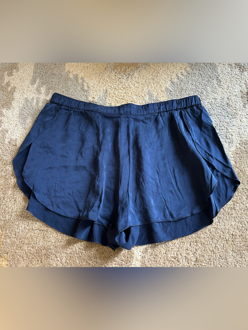 Lunya Washable Silk Tulip Shorts Navy Blue Sz XL